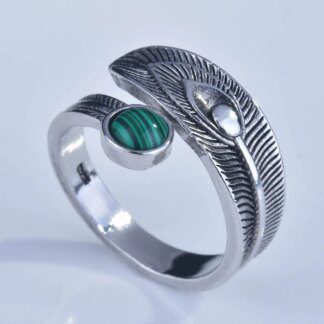 Enchanting Peacock Ring: Sterling Silver Open Finger with Emerald Green Stone