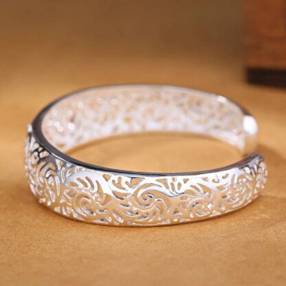 Exquisite 925 Silver Cuff Bangle: Adorn Your Wrist with Floral Elegance