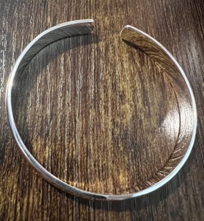 Exquisite 925 Silver Plated Cuff Bracelet: Elevate Your Style - Image 4