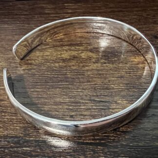 Exquisite 925 Silver Plated Cuff Bracelet: Elevate Your Style