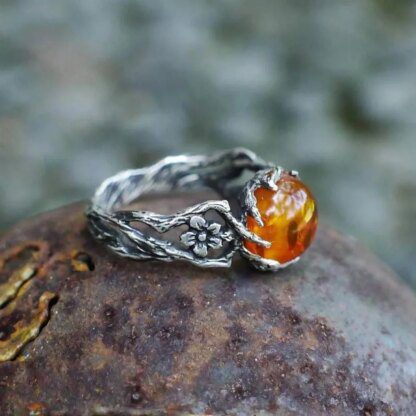 Enchanted Amber Dragon Stone Ring with Intricate Floral Engraving