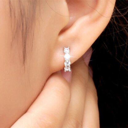 Sparkling Elegance: 925 Sterling Silver Earrings Adorned with Zircon Crystals - Image 4