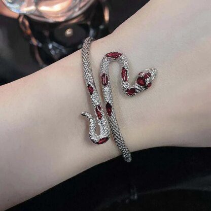 Serpentine Elegance: Snake Shape Bracelet for Women's Fun Party Fashion - Image 8
