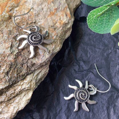Eternal Radiance: Sun-Kissed Earrings for Timeless Elegance - Image 2