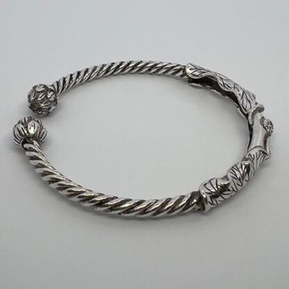 Elegant 925 Silver Plated Lotus Leaf Bracelet – Stylish & Spiritual Jewelry - Image 2