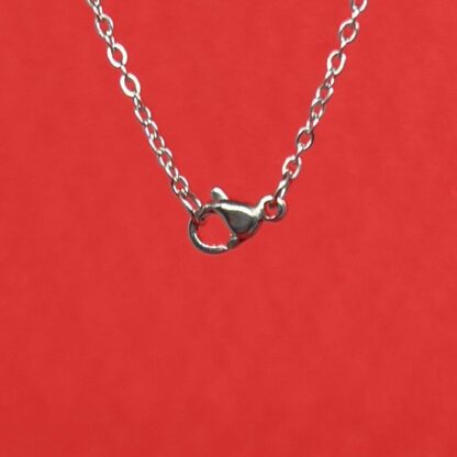 Elegant Silver Plated Cross Pendant Necklace with Tracked Delivery – Timeless Style - Image 2