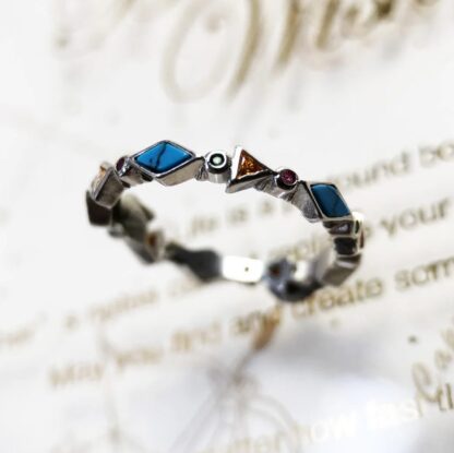 Exquisite Mohican Silver Ring: Adorn Your Finger with Tribal Elegance